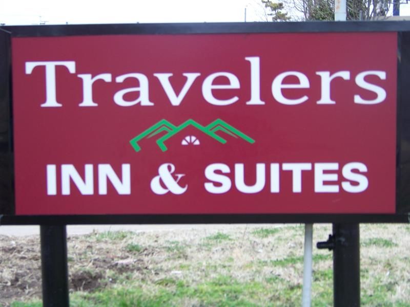 Travelers And Hotel
